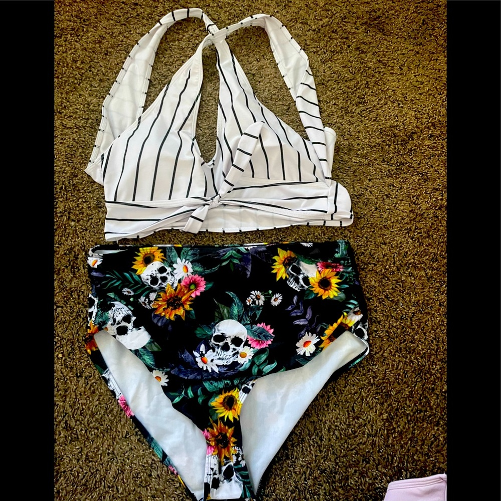 High waisted bikini